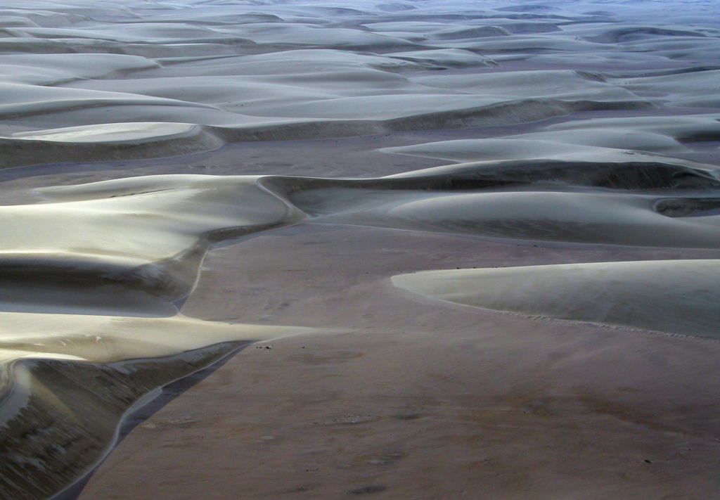 Национальный парк Берег скелетов в Намибии (Skeleton Coast Park)