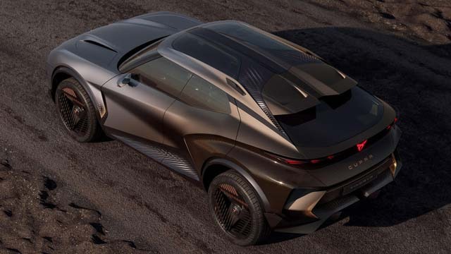 Испанский бренд Cupra представил концепт-кар Tindaya, в котором воплощена новая философия дизайна и акцент на эмоциональную связь водителя с автомобилем
