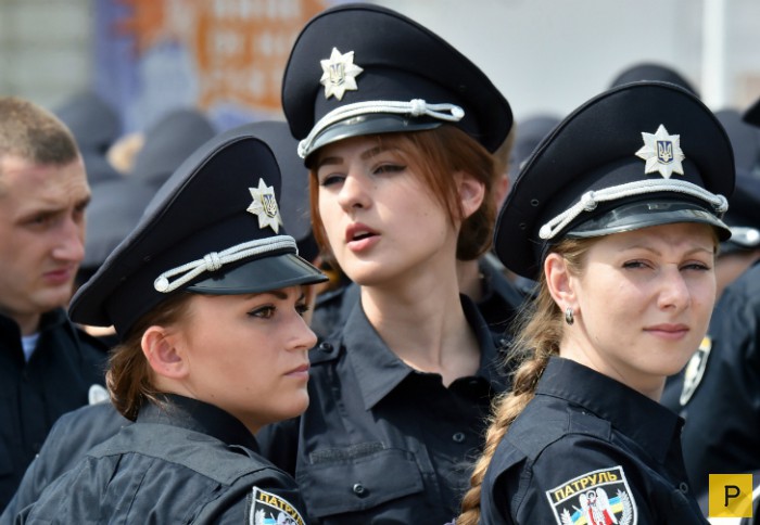 Девушки-полицейские из разных стран мира девушки,красота,мир,полиция,фотография