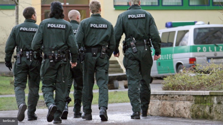 Германия бьет тревогу из-за нового всплеска сексуальных домогательств 