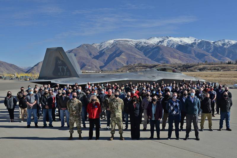 Программа F-22 Structural Repair Program: продление ресурса и модернизация ввс