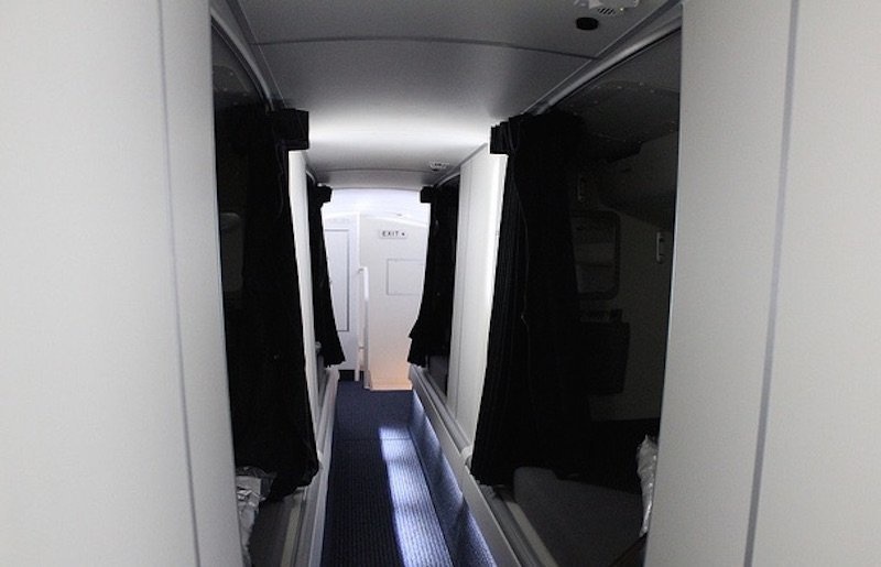 13. В Boeing 777 есть двухъярусные кровати.