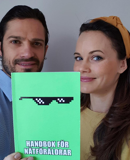 Принц Карл Филипп и принцесса София выпустили методичку для родителей Принц Карл Филипп и принцесса София выпустили методичку для родителей HelloToKindness