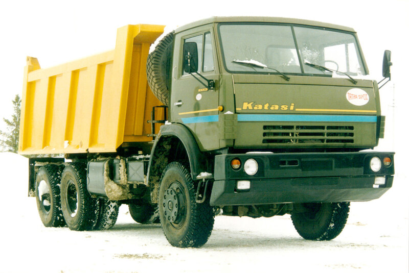 «Катаси»: неизвестный российский грузовик из 1990-х Tatra, завод, в 1990е, автомобиль, привычного, аналогичной, «Татры», но чуть ли, не в два, дороже, КамАЗ55111, на 20, Попытки, расширить, линейку, самосвалами, разных, типов, бетоносмесителем, дешевле