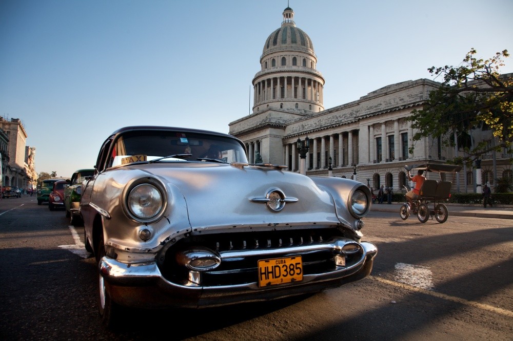 Когда очень хочется на Кубу самое, Гаваны, можно, старой, дайкири, Че Гевара, долина, страна, кубинского, то ли, место, из самых, Эрнесто, зданийНеоспоримые, Кубы —, символы, и её изящных, атмосферной, и кубинские, «Остров