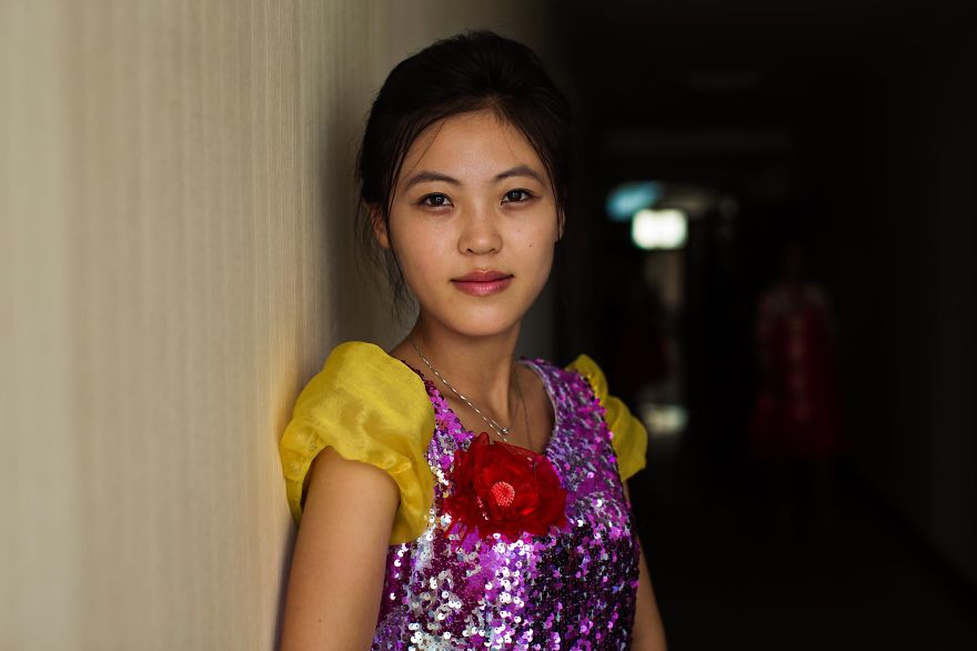 фотографии девушек на улицах Северной Кореи-5