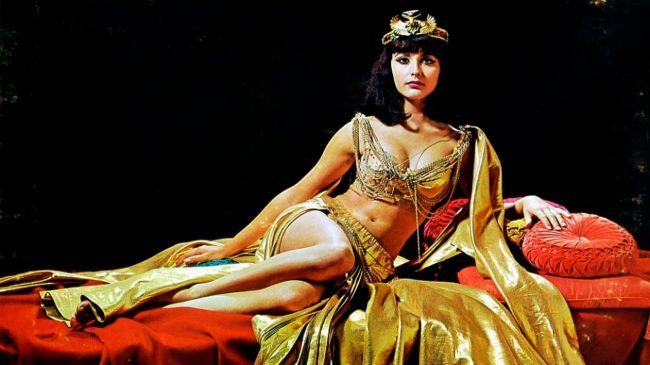 Тайна эротичного костюма Клеопатры