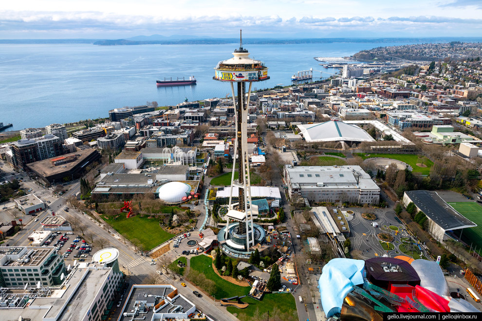 Спейс-Нидл (Space Needle)