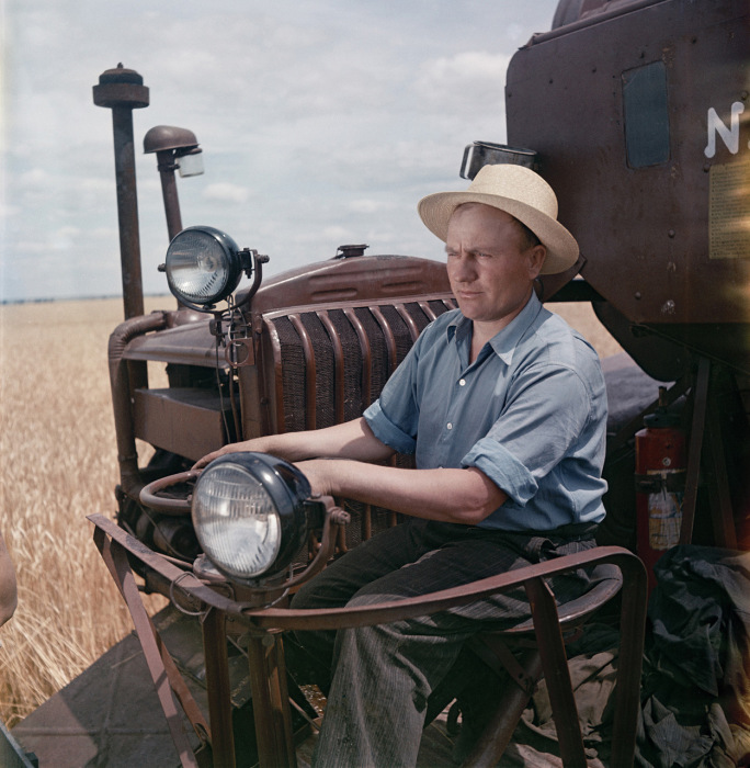 Вперёд в прошлое: фотографии из жизни людей в СССР в 1950-е годы, сделанные Семеном Фридляндом﻿ 