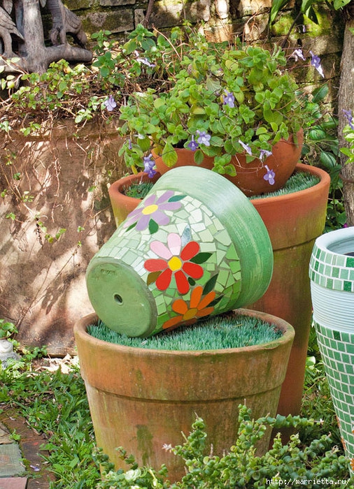 Вы еще не украсили свои цветочные горшки мозаикой? Вы еще не украсили свои цветочные горшки мозаикой? вдохновение