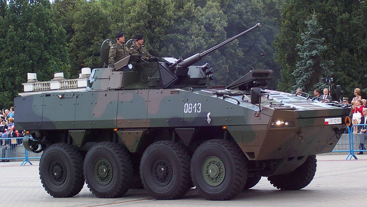 Польские военные провалили испытания нового разведкомплекса на базе БТР Rosomak