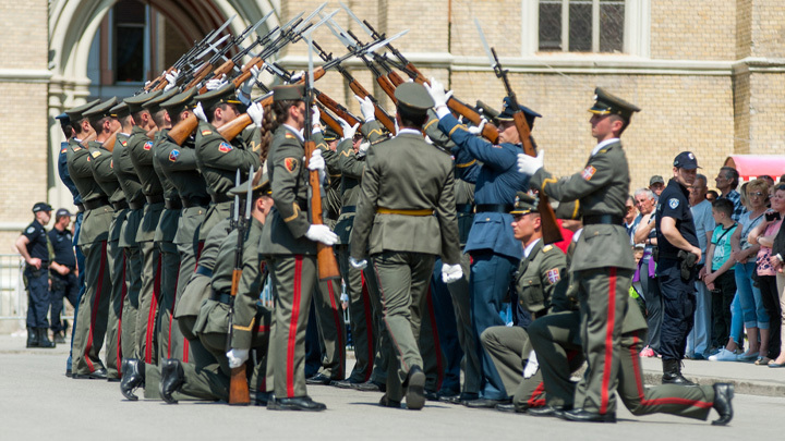 РУССКИЙ ФРОНТ НА БАЛКАНАХ: РОССИЮ УЖЕ ОБВИНИЛИ В БУДУЩЕЙ ВОЙНЕ