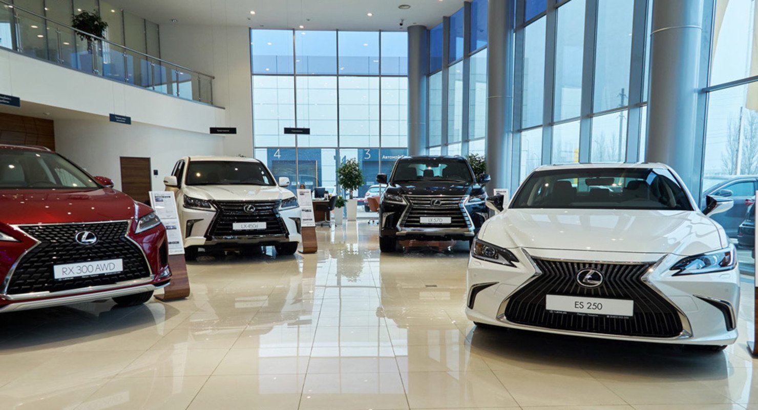 Бестселлеры Lexus подорожали на рынке России в октябре 2021 года