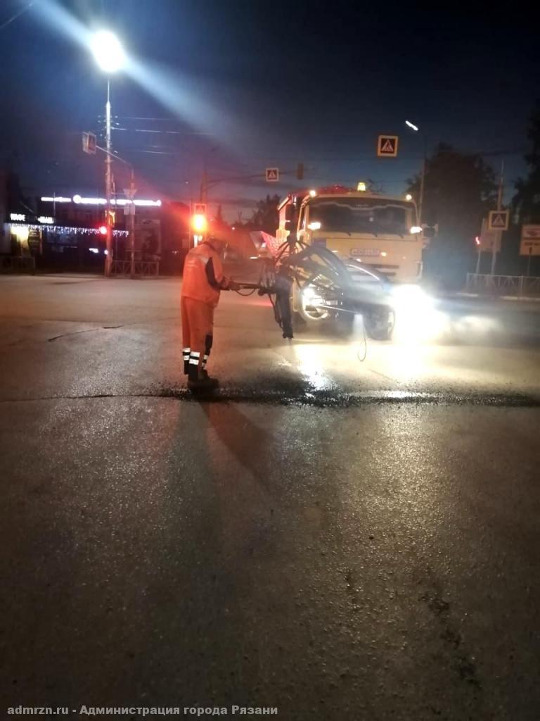 Ямочный ремонт дорог проведён 15 июня на 4 улицах Рязани
