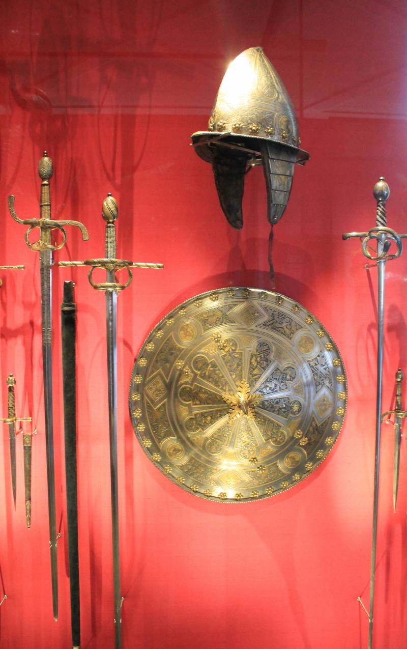 От меча до шпаги и рапиры респ,Крым [1434425]