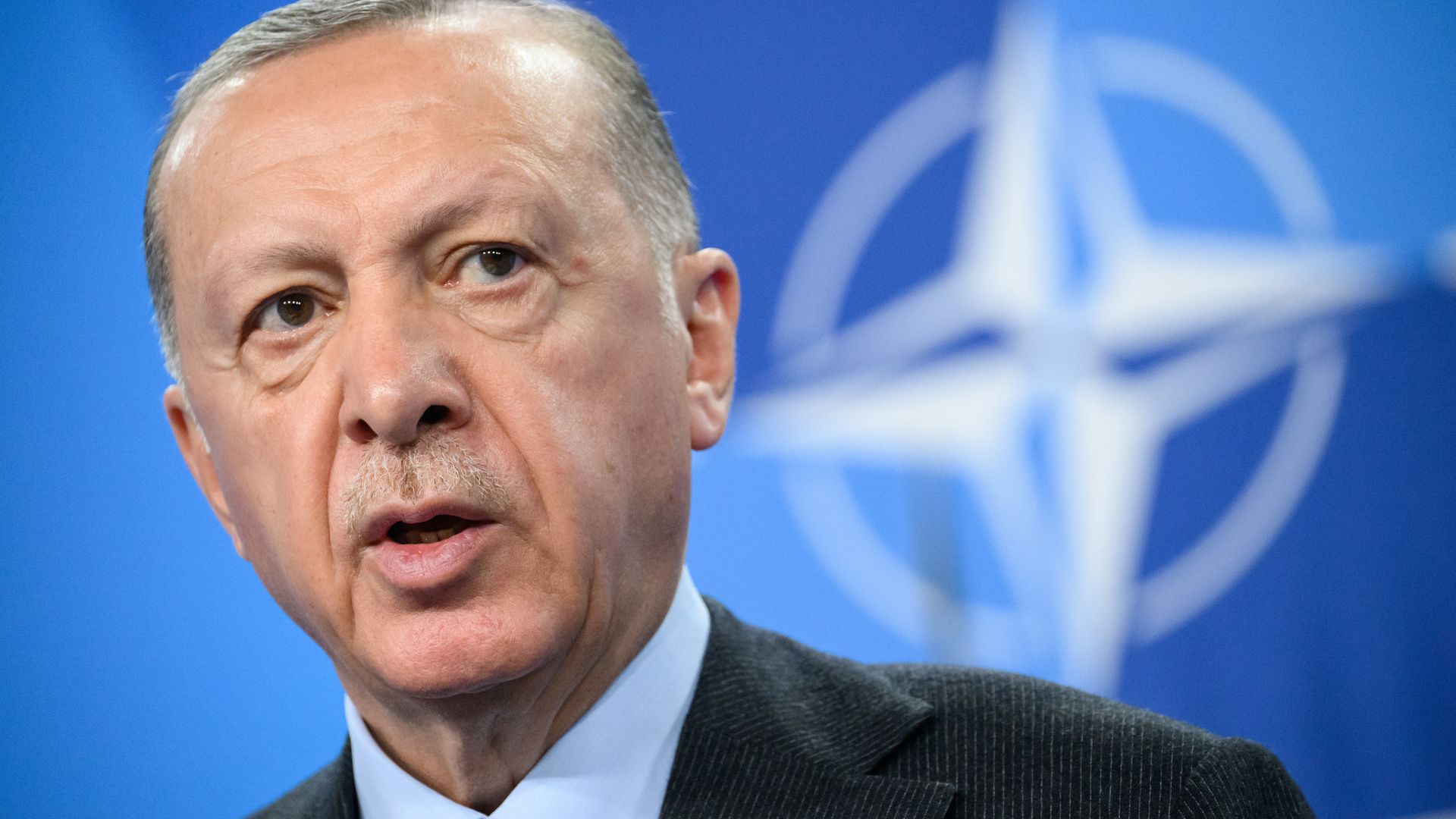 Эрдоган встретится с кабмином Турции для обсуждения интеграции Швеции и Финляндии в НАТО