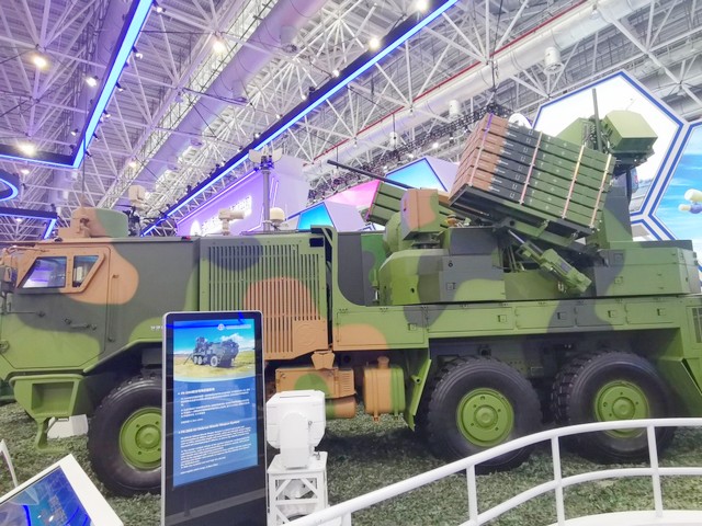 Ракетно-пушечный FK-3000 из КНР оптимизирован на борьбу с дронами оружие