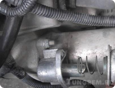 Замена втягивающего реле стартера Lada Kalina