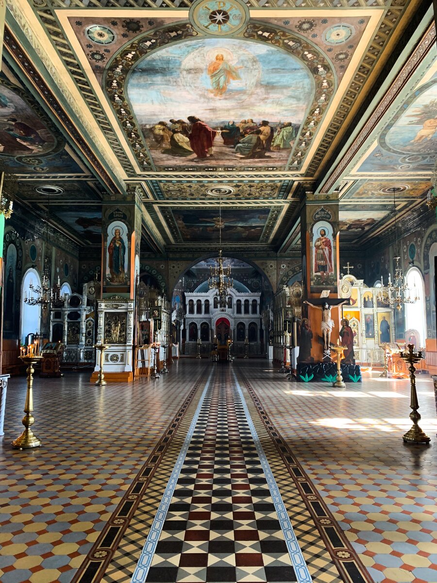 Интерьеры Троицкой церкви в Туме. Фото автора