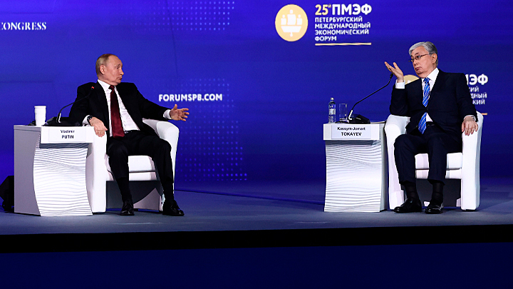 ОРГАНИЗАЦИЯ ДРУЗЕЙ, КЛАНЯЮЩИХСЯ БАЙДЕНУ: РОССИЯ СТАВИТ ОДКБ ПЕРЕД ВЫБОРОМ