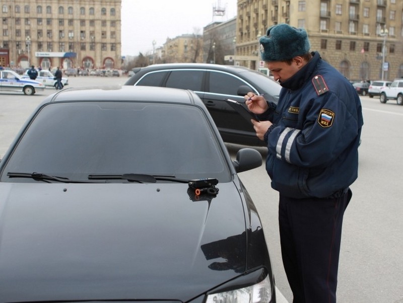 Под арест за тонировку авто, арест, тонировка