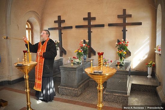Место погребения Оптинских новомучеников. Фото: А. Поспелов / Православие.Ru