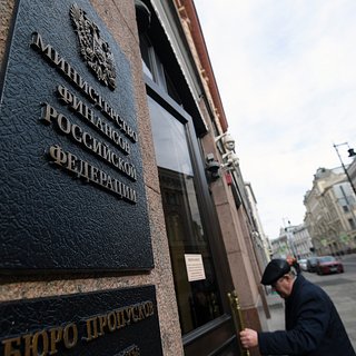 В России задумали дать экспортерам право не продавать валютную выручку