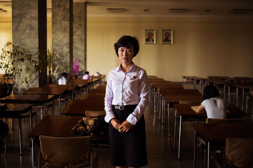 фотографии девушек на улицах Северной Кореи-4
