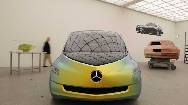 Экспериментальный концептуальный автомобиль Mercedes-Benz Bionic Экспериментальный концептуальный автомобиль Mercedes-Benz Bionic