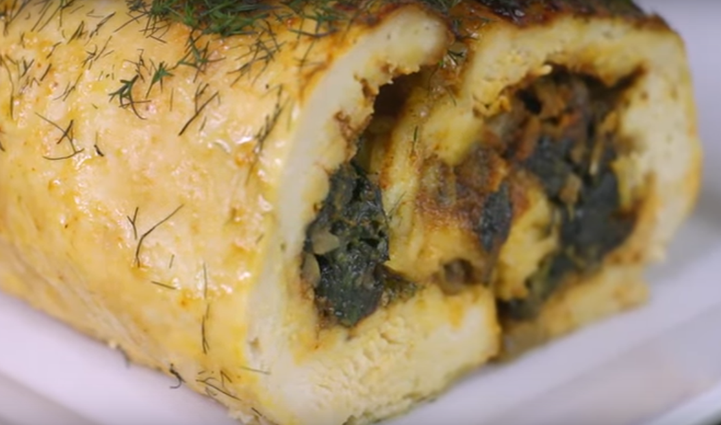 Вкусный и оригинальный куриный рулет