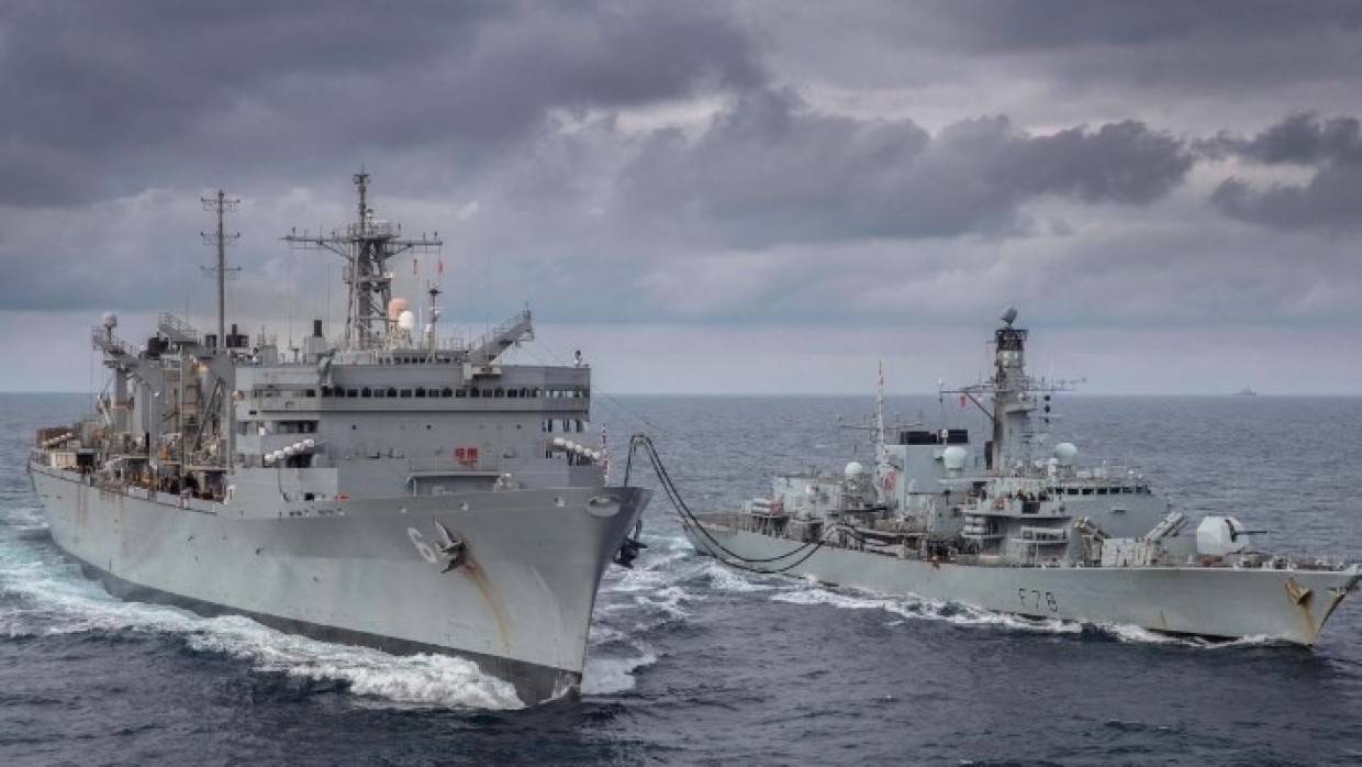 Головной корабль шестого флота США Mount Whitney взял курс на Черное море