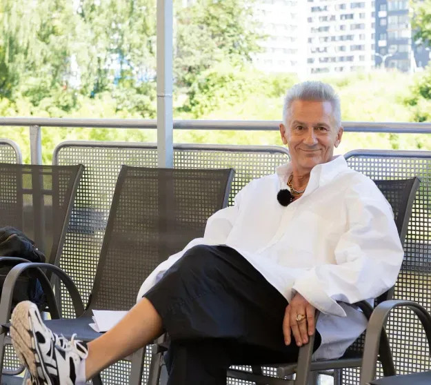 Меньшиков разнёс в пух и прах триумфаторов "Оскара": "Ахинея" и "забудут название"