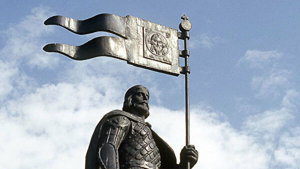 Невский достойный герой для памятника на Лубянке, заявили в РПЦ Лента новостей