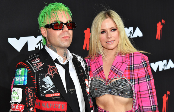 Аврил Лавин и Мод Сан расстались