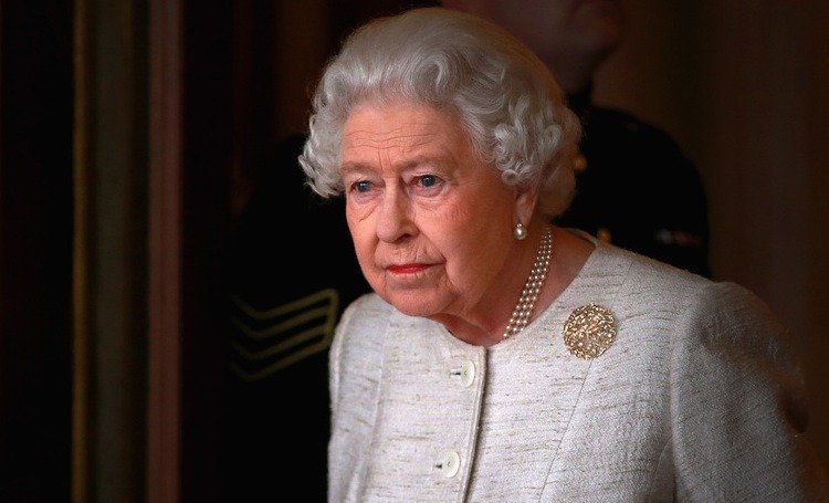 Королева Елизавета II потеряла еще одного близкого человека в день похорон мужа