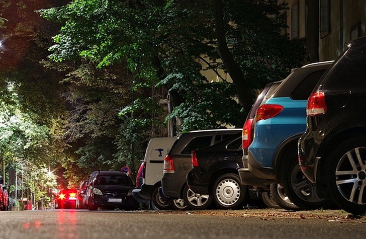 Как наш новый сосед с Украины не смог забрать наше парковочное место