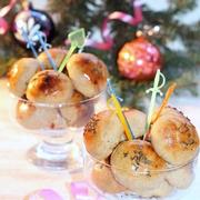 Закусочные чесночные булочки  Малышки  