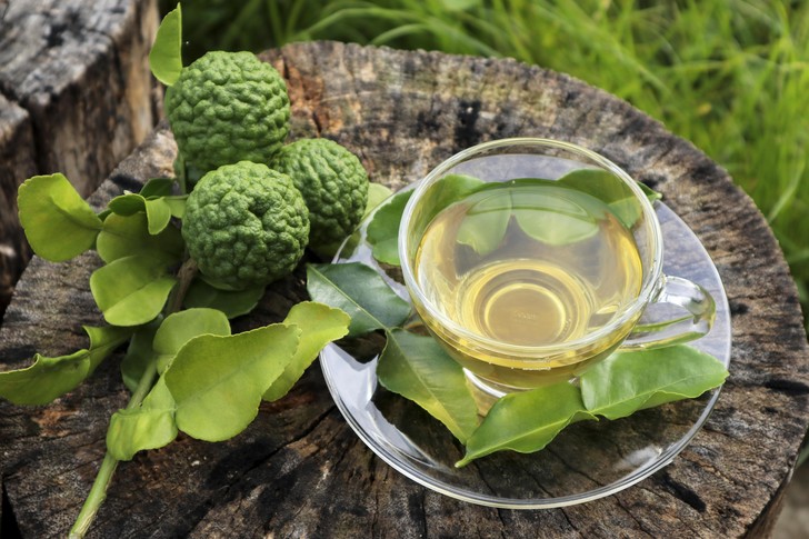 Названо растение, которое защитит от болезни Альцгеймера. А вы пьете с ним чай?