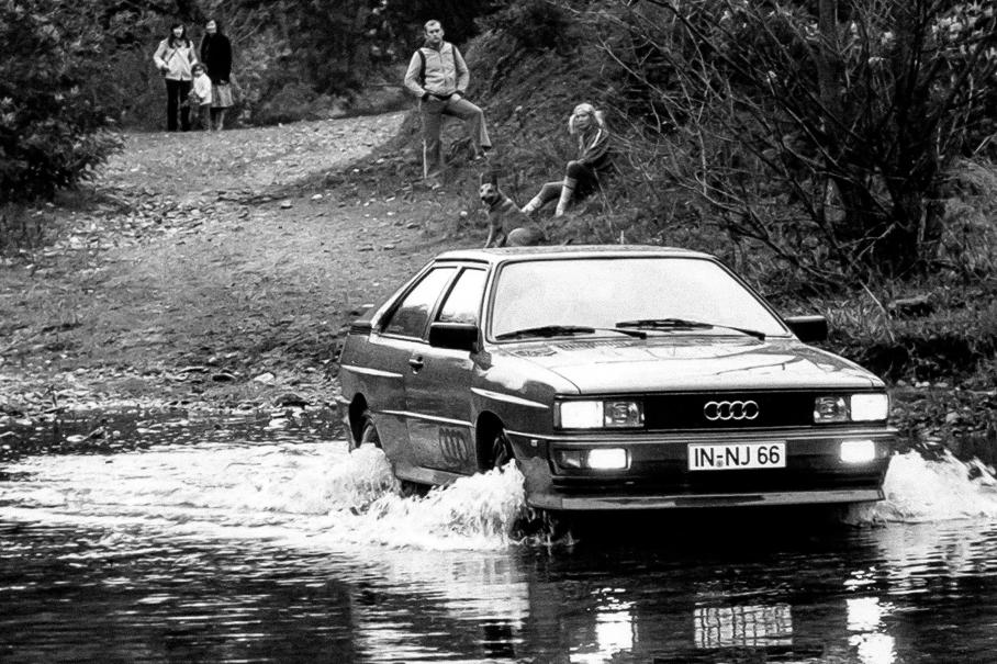 Когда один из топ-менеджеров компании засомневался в целесообразности запуска проекта в серию, ему предложили заехать на мокрый склон сначала на моноприводном, а затем на полноприводном автомобиле Audi. Так у quattro стало на одного сторонника больше