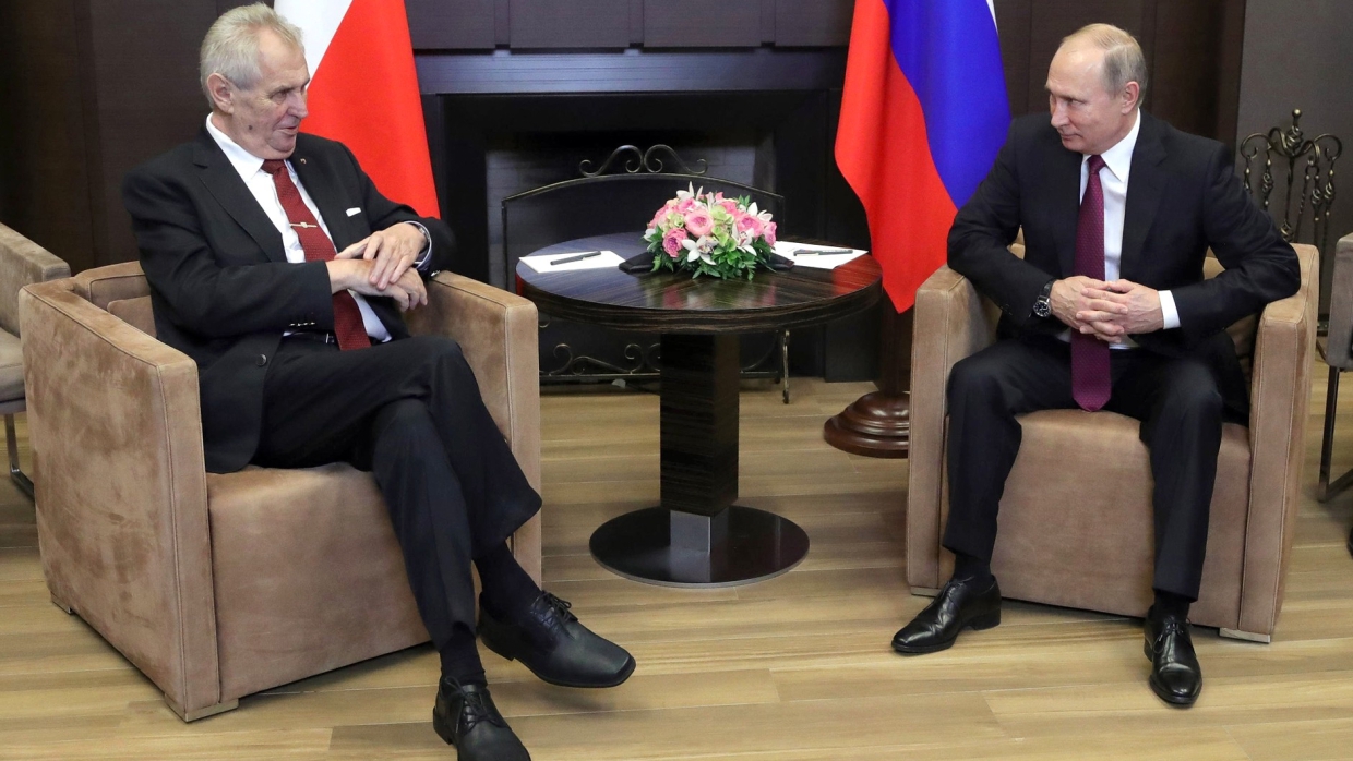 Чехия снова хочет дружить с Россией, продолжая вредить ей