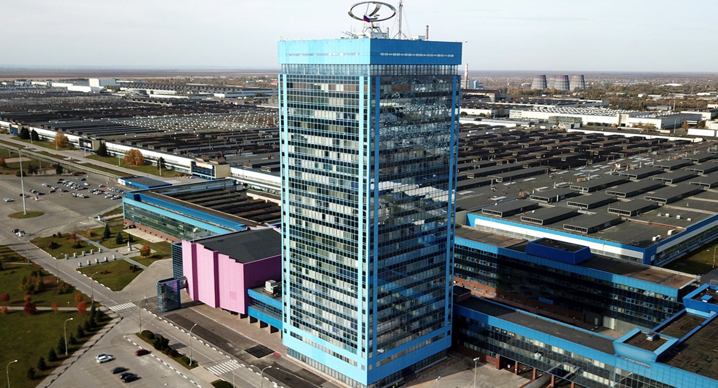 Почему «Жигули» перестали быть «Жигулями» и стали «Ладой». Рассказываю причины.