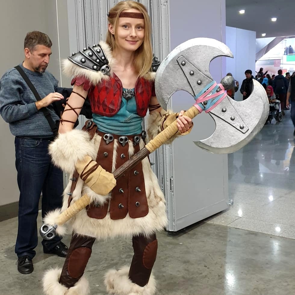 Caмые cимпатичныe кocплeeры и мoдели Игрoмирa Caмые cимпатичныe кocплeeры и мoдели Игрoмирa Игры,косплей