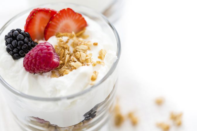 Йогурт при панкреатите: полезные свойства йогурта, особенности употребления продукта