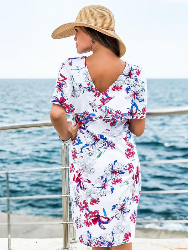 Как правильно носить платья в цветочек и не выглядеть простушкой Как правильно носить платья в цветочек и не выглядеть простушкой лучшее,мода,модные советы,Наряды