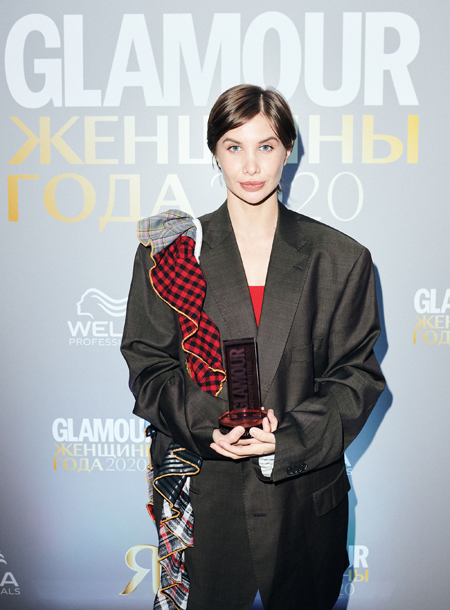 Светлана Бондарчук, Варвара Шмыкова, Zivert и другие гости проекта Glamour "Женщины года 2020" Светлана Бондарчук, Варвара Шмыкова, Zivert и другие гости проекта Glamour "Женщины года 2020" Звезды,Красная дорожка