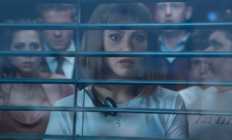 Пять причин посмотреть сериал "Колл-центр" с Павлом Табаковым и Юлией Хлыниной Пять причин посмотреть сериал "Колл-центр" с Павлом Табаковым и Юлией Хлыниной Кино,Сериалы