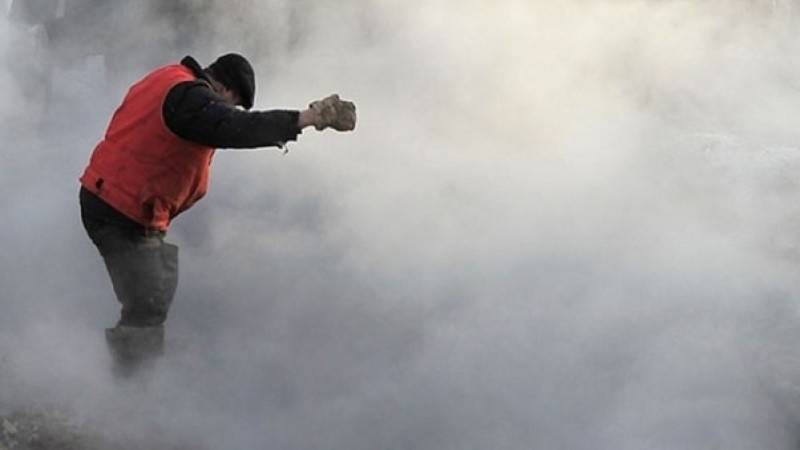 Жительница Южно-Сахалинска провалилась в кипяток под снегом