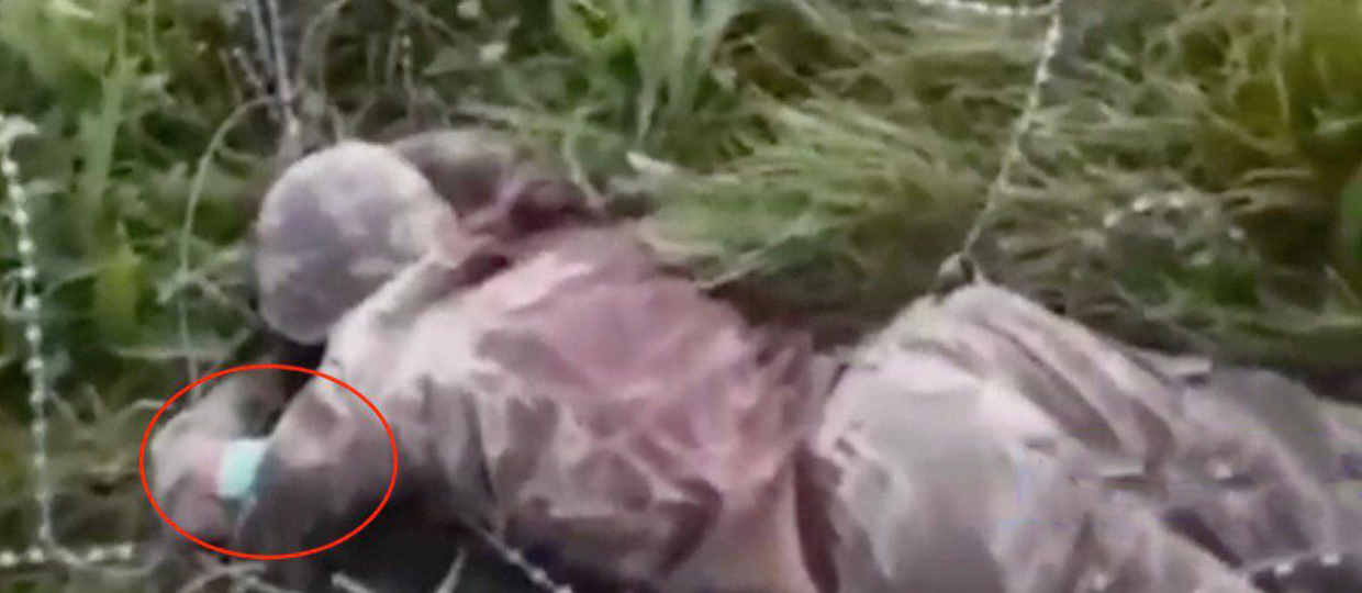 Тело предполагаемого сирийского боевика в Карабахе