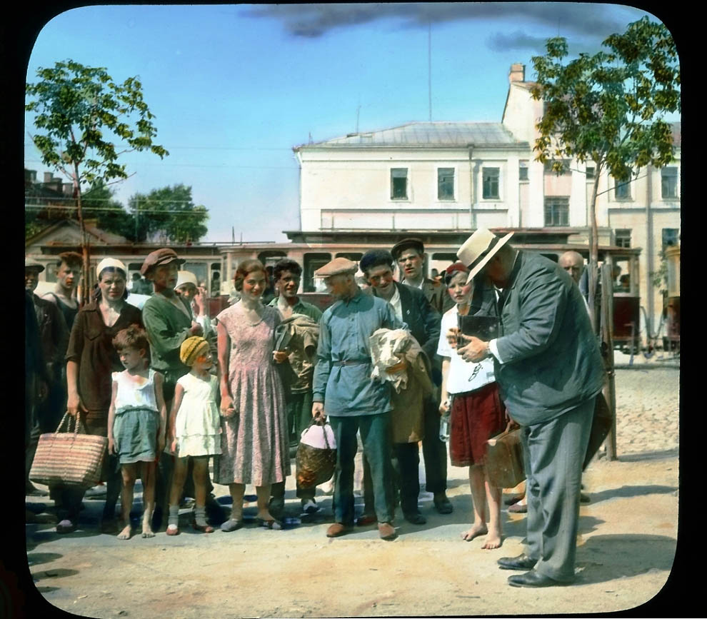 Фотография: Москва 1931 года в цвете на невероятно атмосферных снимках №48 - BigPicture.ru