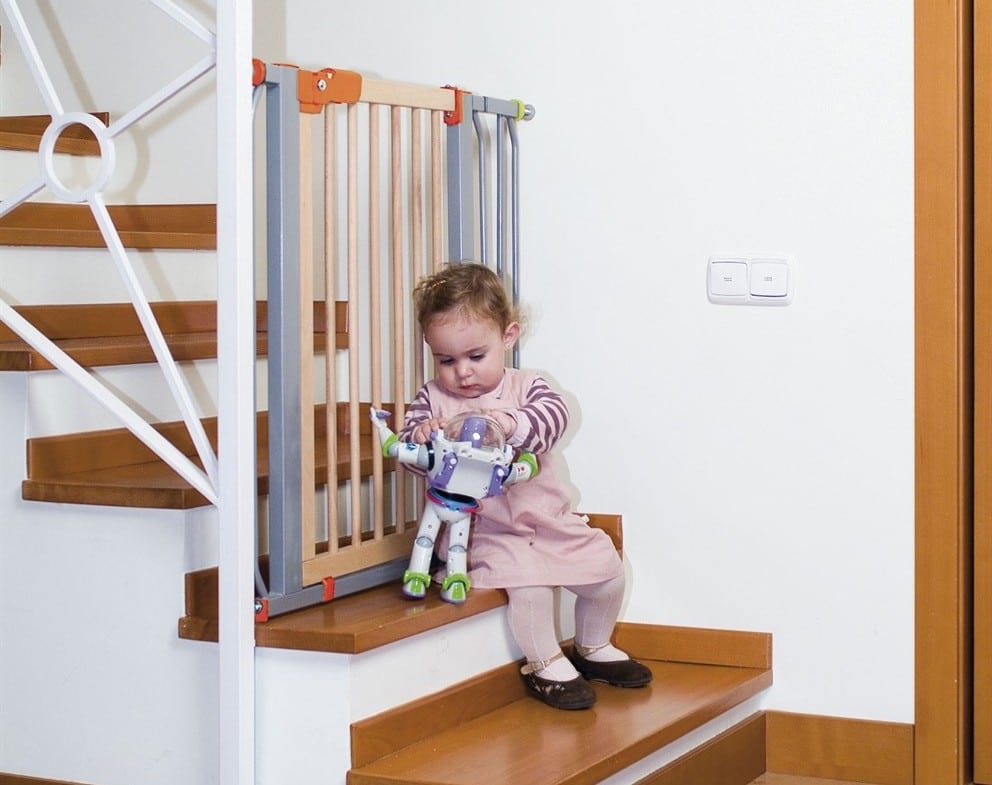 Детские ворота на лестницу: как выбрать или сделать своими руками идеи,сделай сам,советы